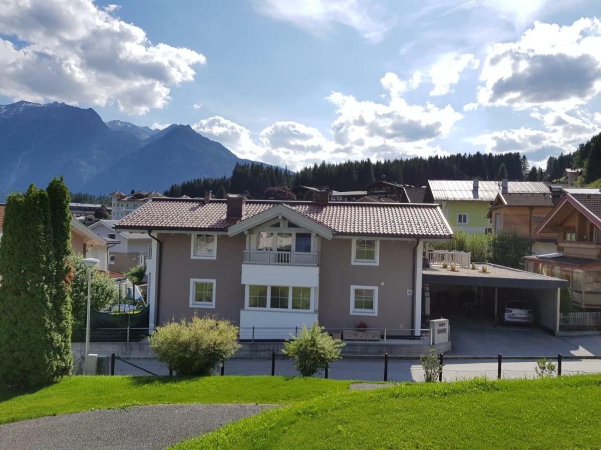 Appartement Alexandra Neukirchen am Grossvenediger Exterior photo